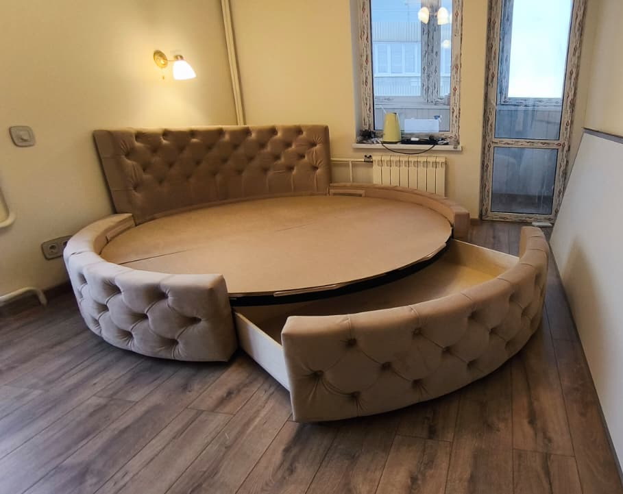 Круглая кровать Vita Mia Astoria (Астория); D200 см. Выкатной ящик. Ткань Premier 04