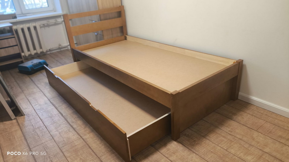 Кровать VitaMia Lampone 90*200 с выкатным спальным место 90х190 в цвете дуб/светлый орех