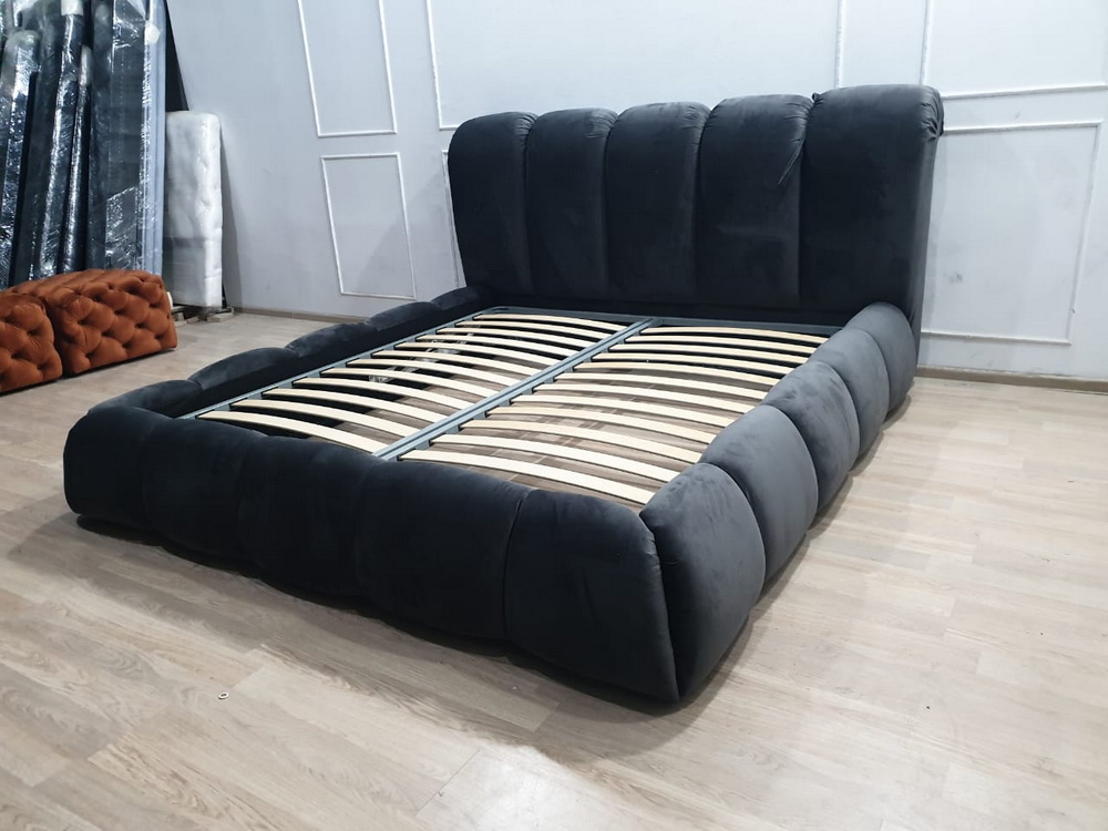 Кровать Меретти с подъемным механизмом, 180*200см, Ткань Evita 26 Кровать Меретти с подъемным механизмом, 180*200см, Ткань Evita 26