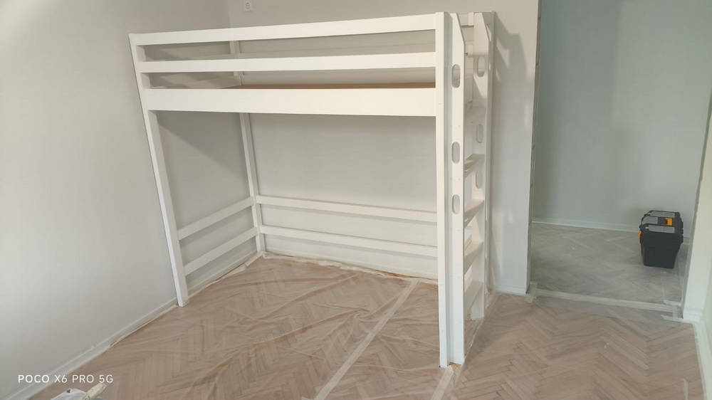 Кровать-чердак из массива дерева Patti ( Патти ), 90х190 см. Белая эмаль