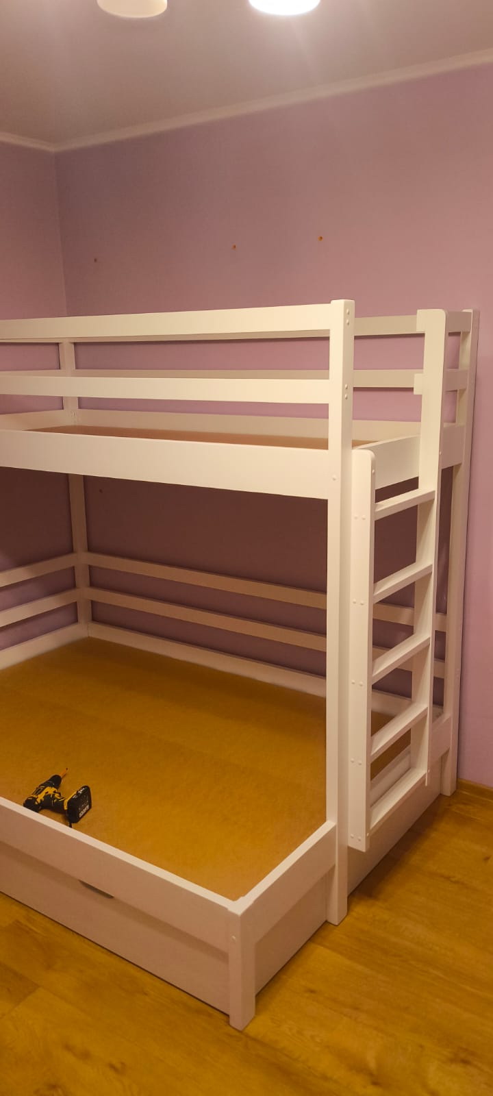 Vita Mia Rimini ( Римини ) 90х200/140х200. Лестница справа Белая эмаль